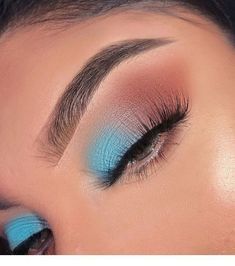 light brown and blue combine makeup with long lashes