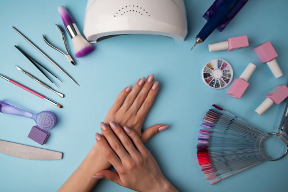 Gel Nail Polish vs. Regular What is the Difference? 2024