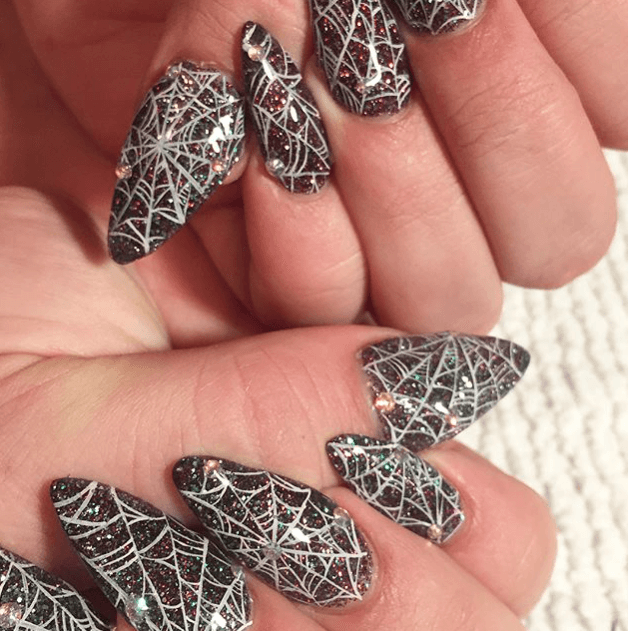 shimmiring effect spider gel nails
